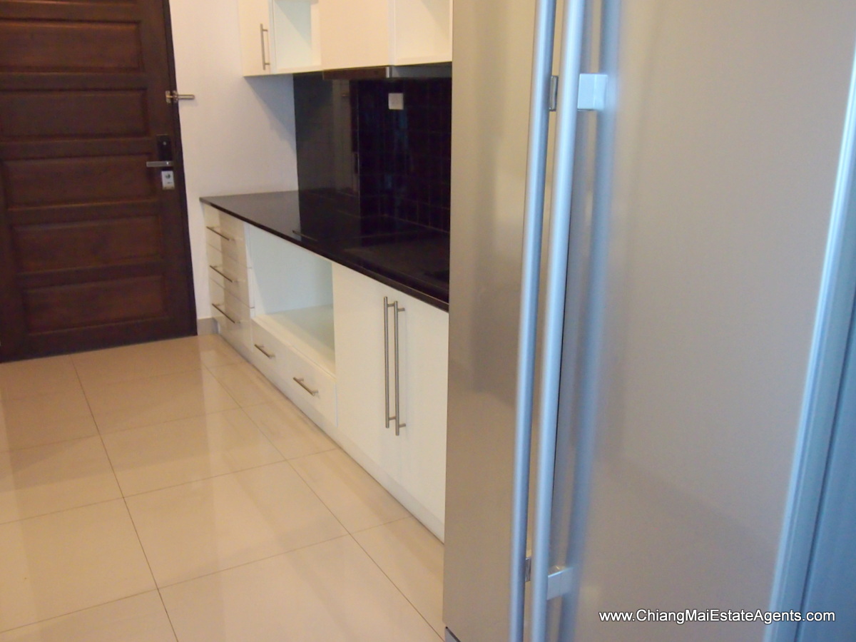 Condo For Sale in Natara Exclusive Residences