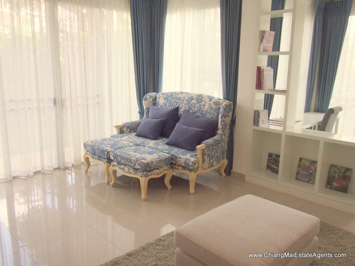 Condo For Sale in Natara Exclusive Residences