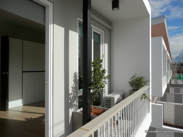 Townhouse For Rent