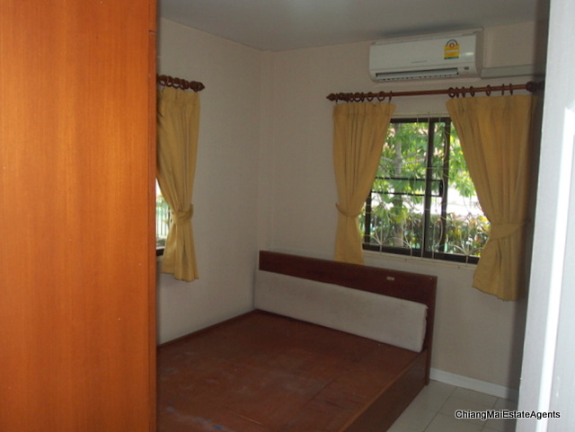 3 Bed/2 Bath Bungalow For Sale