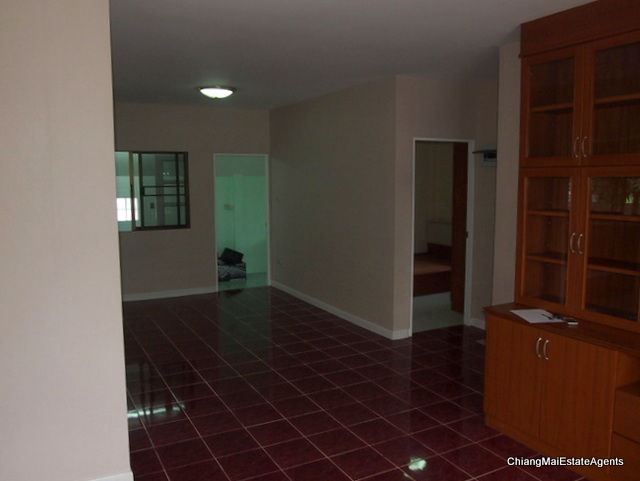 3 Bed/2 Bath Bungalow For Sale