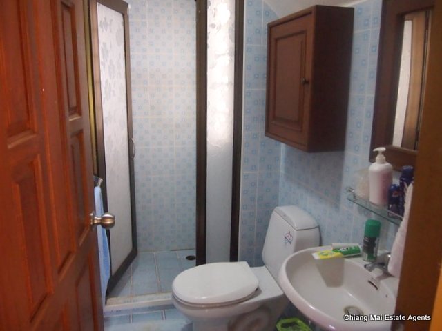 2 Houses 1 Property In Rungaroon 3