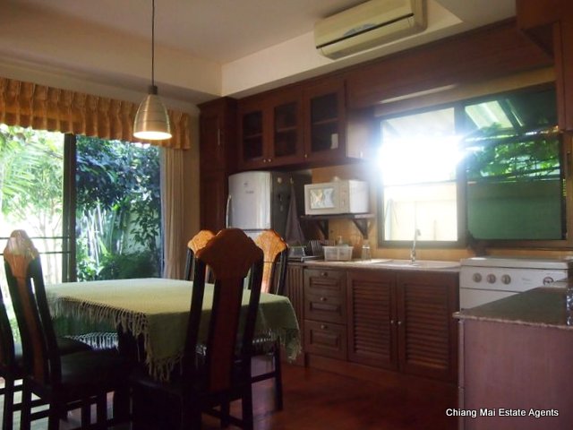 2 Houses 1 Property In Rungaroon 3