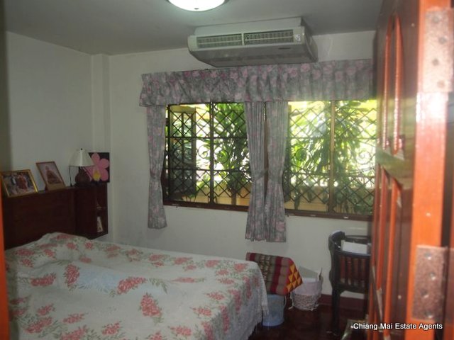 2 Houses 1 Property In Rungaroon 3