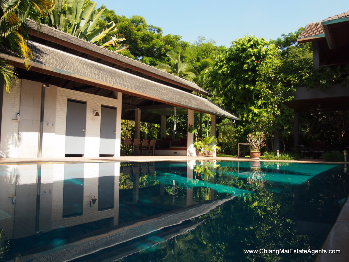 Fantastic Home with Pool in Hang Dong
