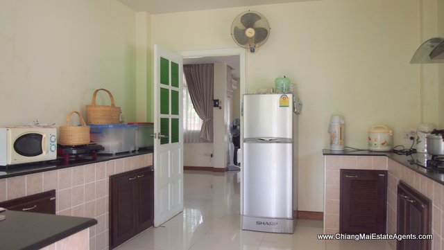 Custom 4 Bd, 3 Bth Home For Rent