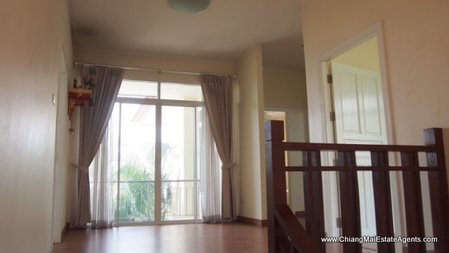 Custom 4 Bd, 3 Bth Home For Rent