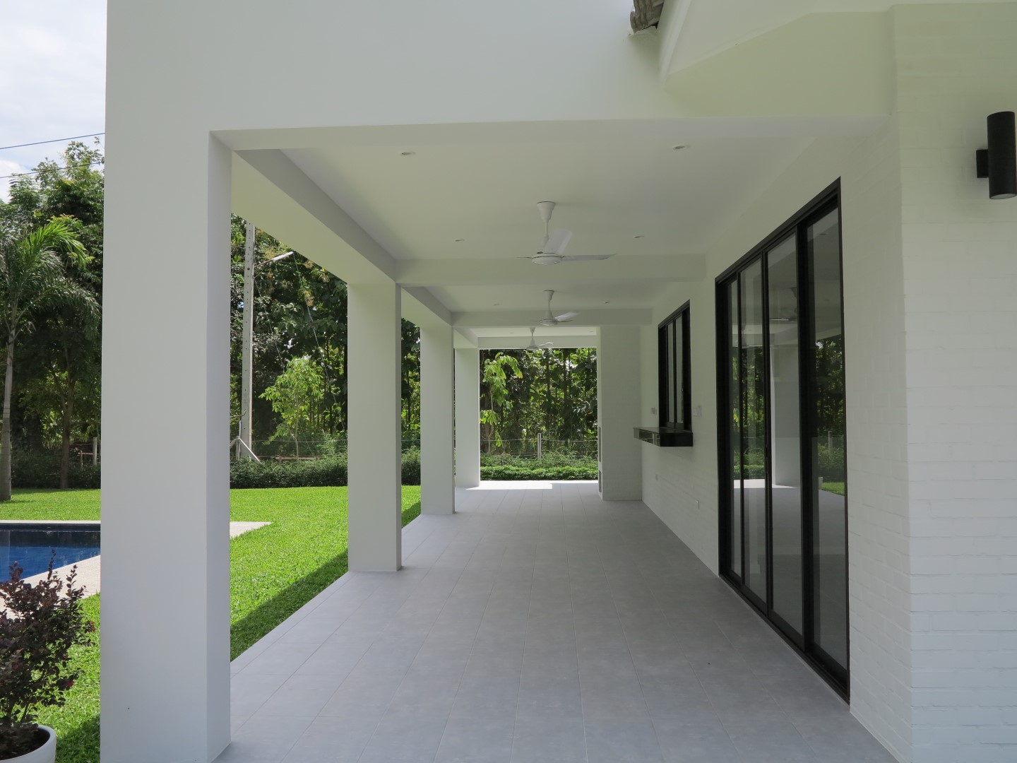 Large Single Story Home For Sale With Private Pool