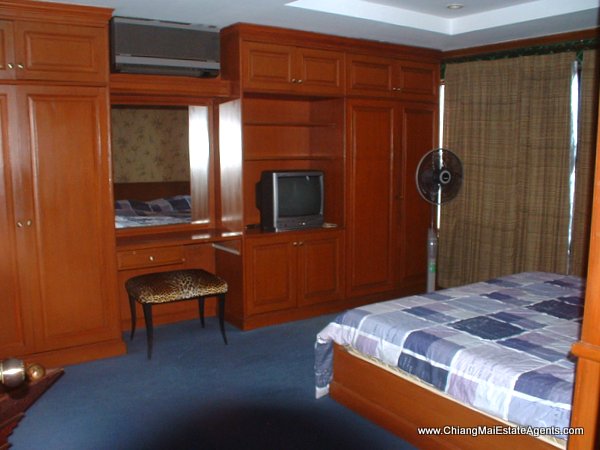 Condo For Sale in Nimmenhaemen, Hillside 3