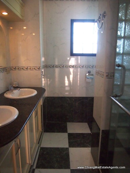 House with Private Pool in Sansai For Rent and Sale