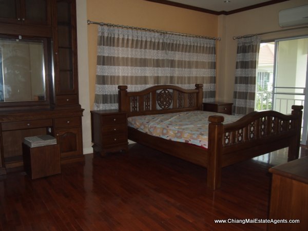3 Bedroom Home with Office Space