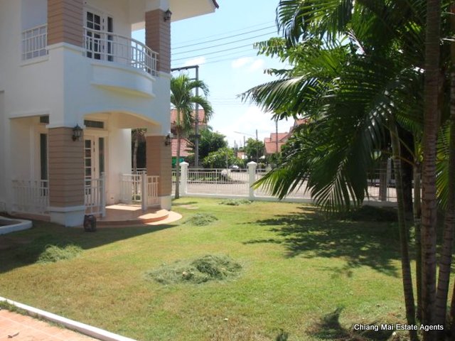 Large Modern Style House For Sale In Koolpuntville 9