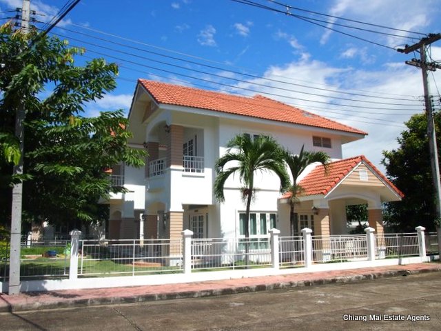 Large Modern Style House For Sale In Koolpuntville 9