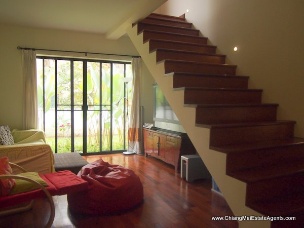 Beautiful 4 Bedroom Home in Moo Baan Nai Fun
