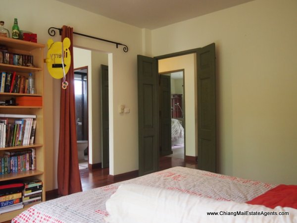 Beautiful 4 Bedroom Home in Moo Baan Nai Fun
