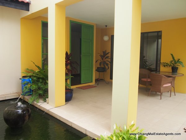 Beautiful 4 Bedroom Home in Moo Baan Nai Fun