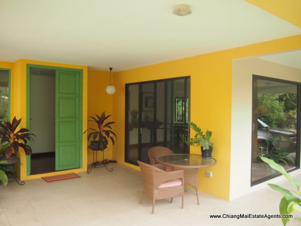 Beautiful 4 Bedroom Home in Moo Baan Nai Fun