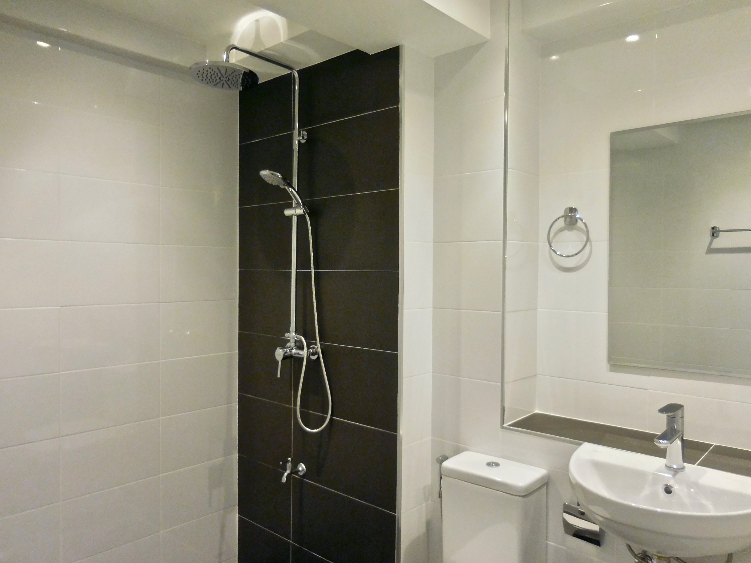 Condo For Sale In Sritana Condominium 1