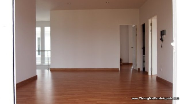 Wonderful 5 Bd, 4 Bth Home For Sale