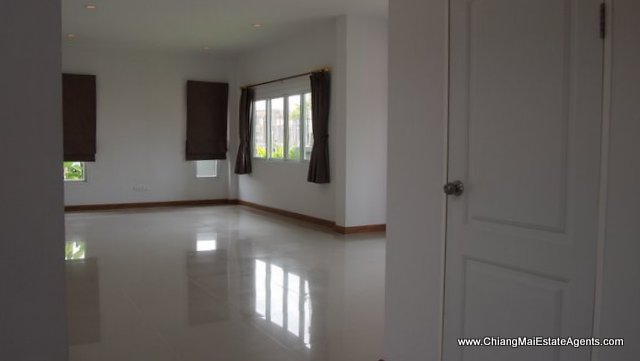 Wonderful 5 Bd, 4 Bth Home For Sale