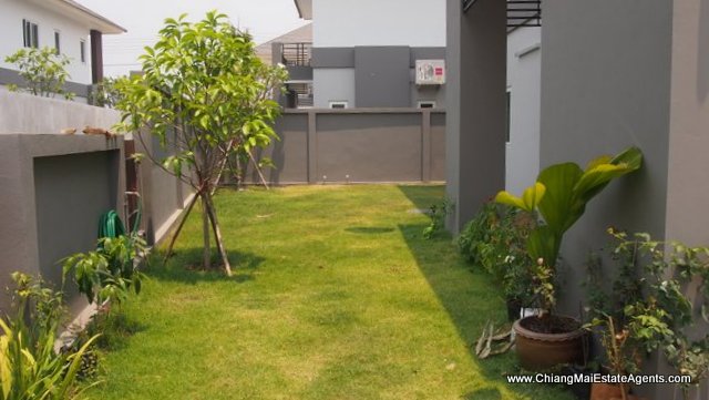 Wonderful 5 Bd, 4 Bth Home For Sale