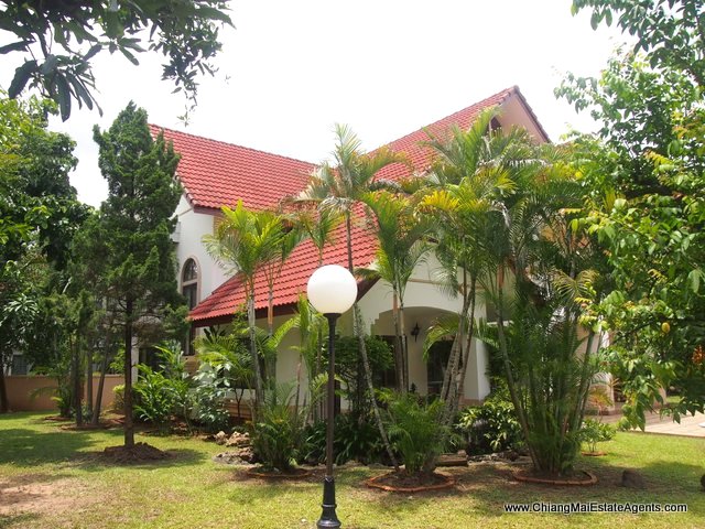 Amazing Modern Style House In Nai Fun