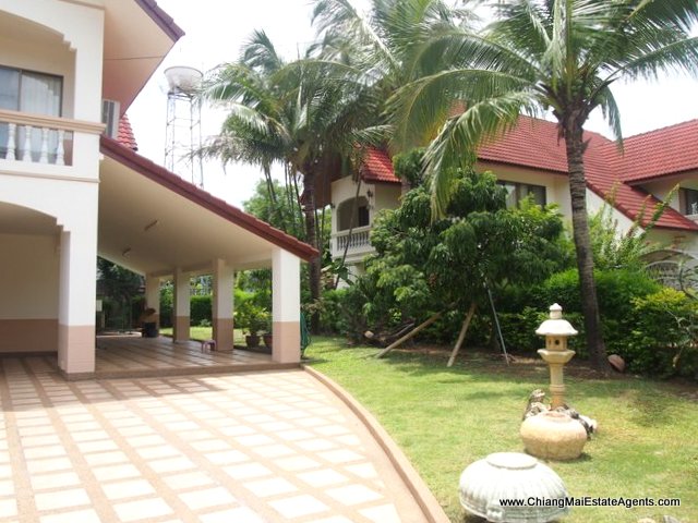 Amazing Modern Style House In Nai Fun