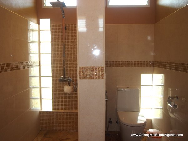 Beautifully Designed Home For Sale in Lamphun