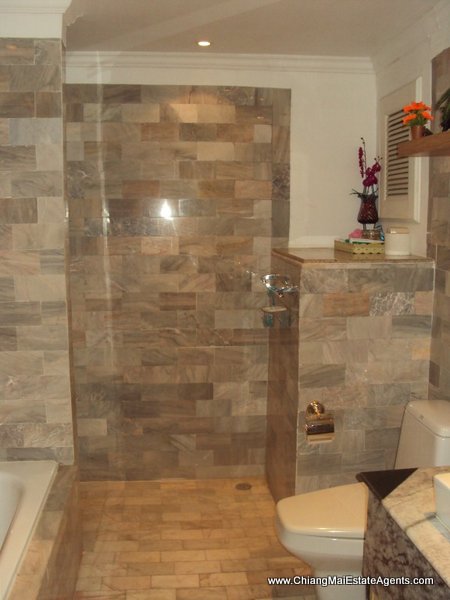 Penthouse For Rent in Galae Thong