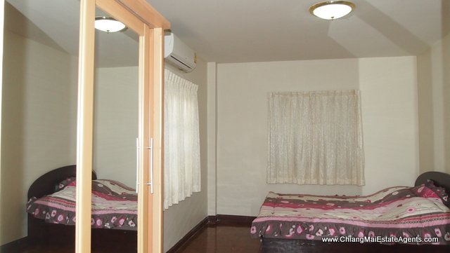 Bungalow for Rent in Moo Baan Rungarun