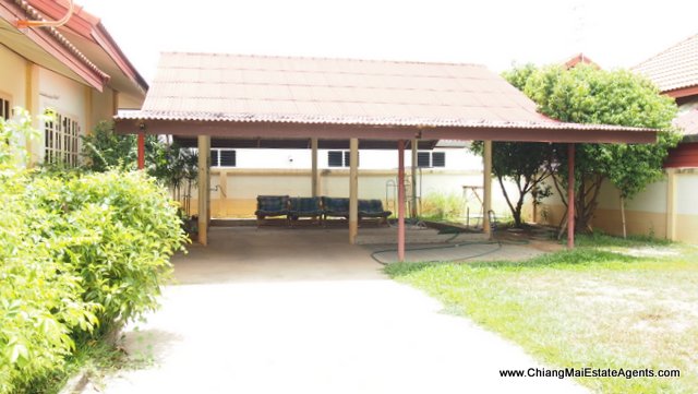 Bungalow for Rent in Moo Baan Rungarun