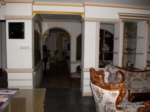 Luxurious 3 Bedroom House For Rent