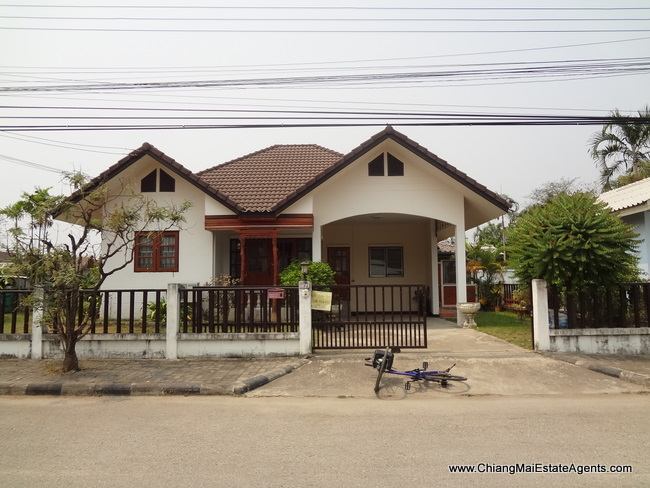 1 storey house for rent