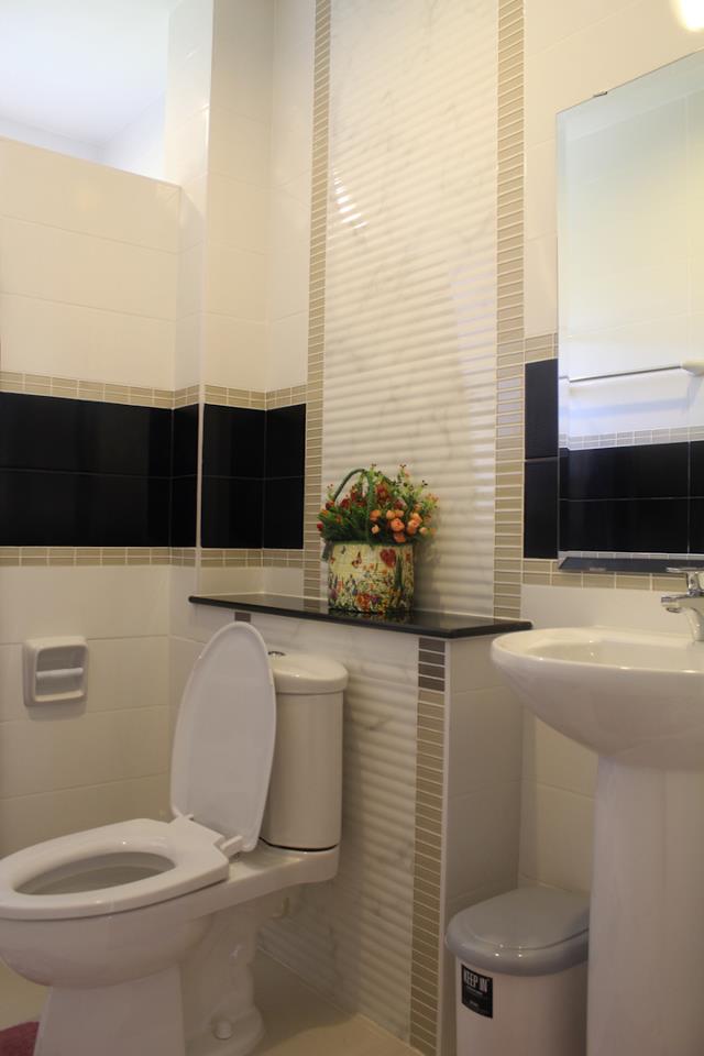 Fashionably Furnished 3 Bed in San Kamphaeng