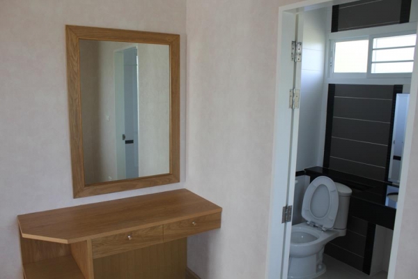 Fashionably Furnished 3 Bed in San Kamphaeng