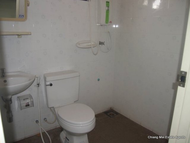 Modern Style House For Rent In Saraphi