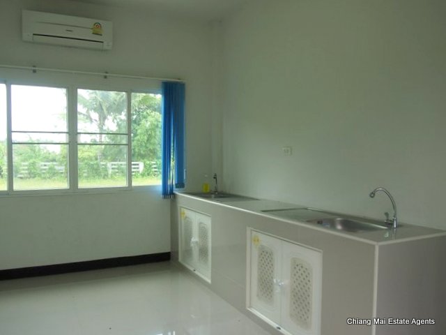 Modern Style House For Rent In Saraphi