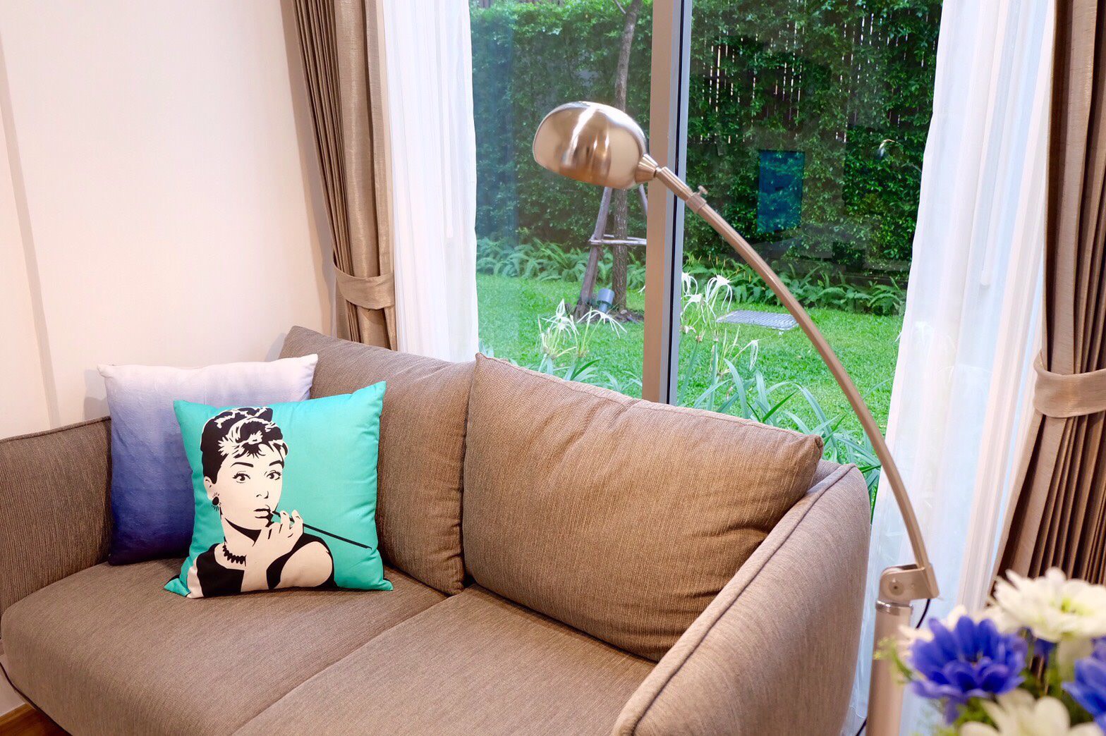 Ground Floor Condo with Garden View