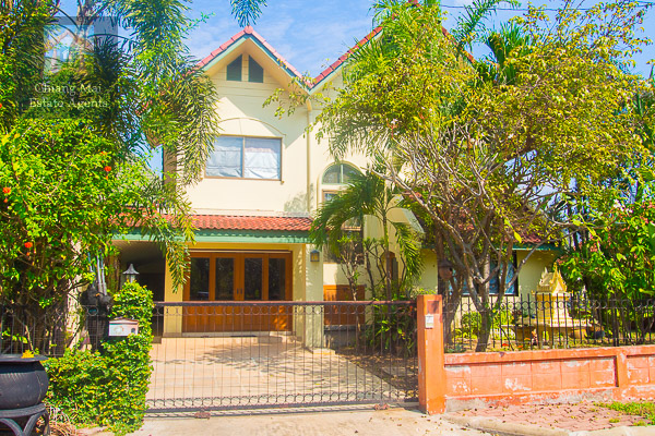 House For Rent In Nui Fun