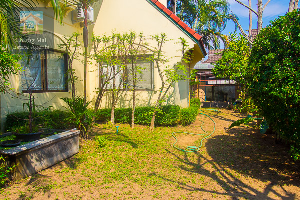 House For Rent In Nui Fun