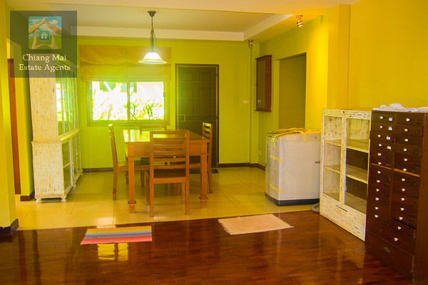 House For Rent In Nui Fun
