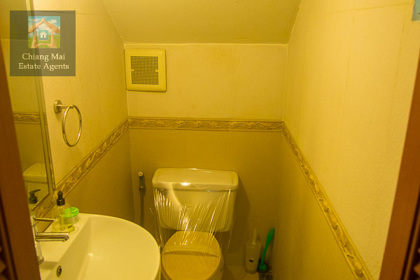 House For Rent In Nui Fun