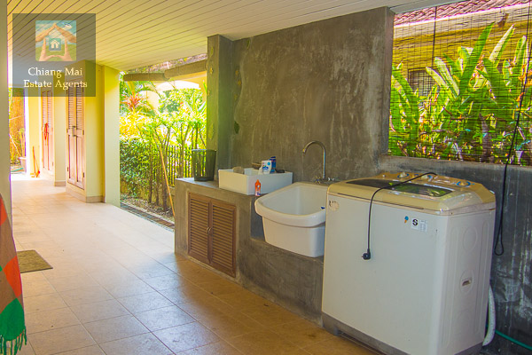 House For Rent In Nui Fun