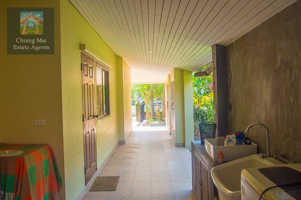 House For Rent In Nui Fun