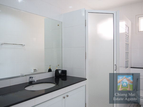Comfortable 3/4 Bed Home for Rent