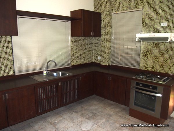 3 Bedroom Home in Moo Baan Lanna Thara
