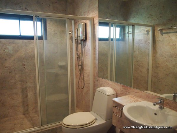3 Bedroom Home in Moo Baan Lanna Thara