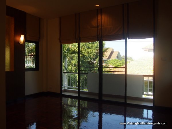 3 Bedroom Home in Moo Baan Lanna Thara