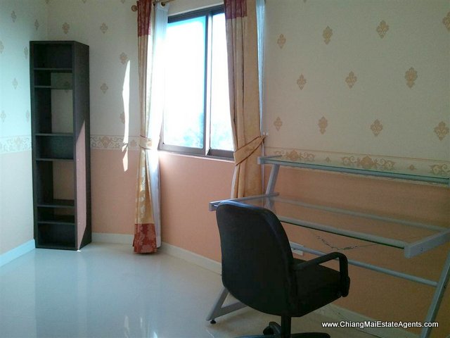 Riverside Condo with City View