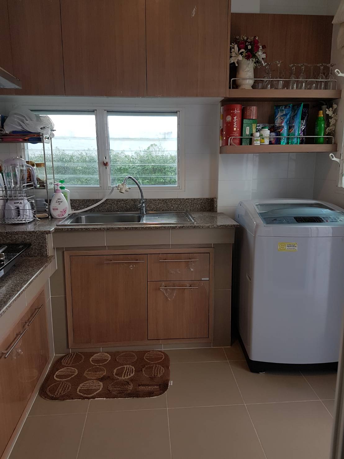House for rent in Sriwalee Serene Lake